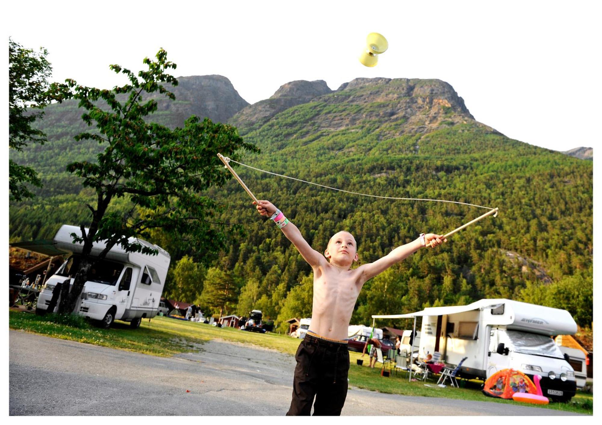 Mikkelparken Ferietun Hotel คินซาร์วิค ภายนอก รูปภาพ