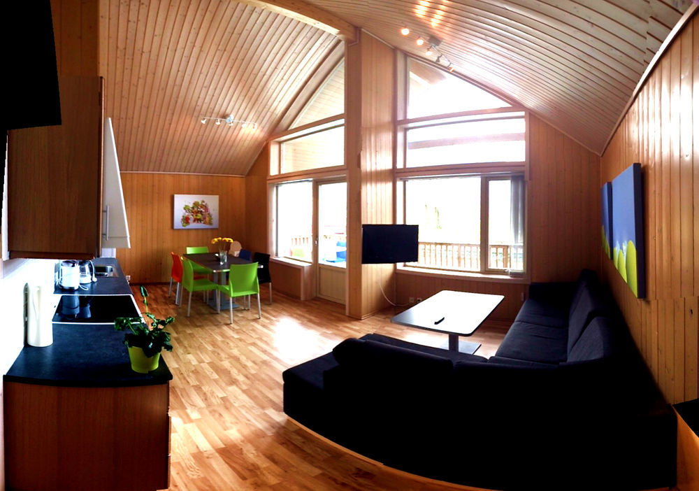 Mikkelparken Ferietun Hotel คินซาร์วิค ภายนอก รูปภาพ